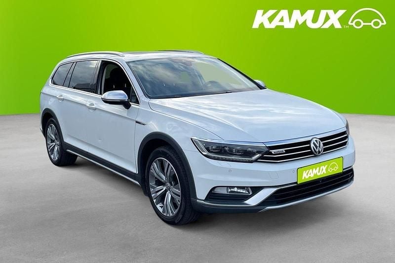 Vit Begagnad 2019 VW Passat Alltrack Kombi | 184 900 kr (Bra pris) - Bild 1/3