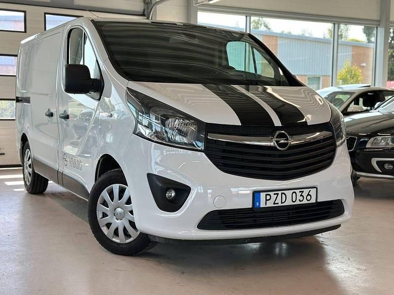 Begagnad Opel Vivaro 126 HK (92 kW) 2018 Vit Minibuss