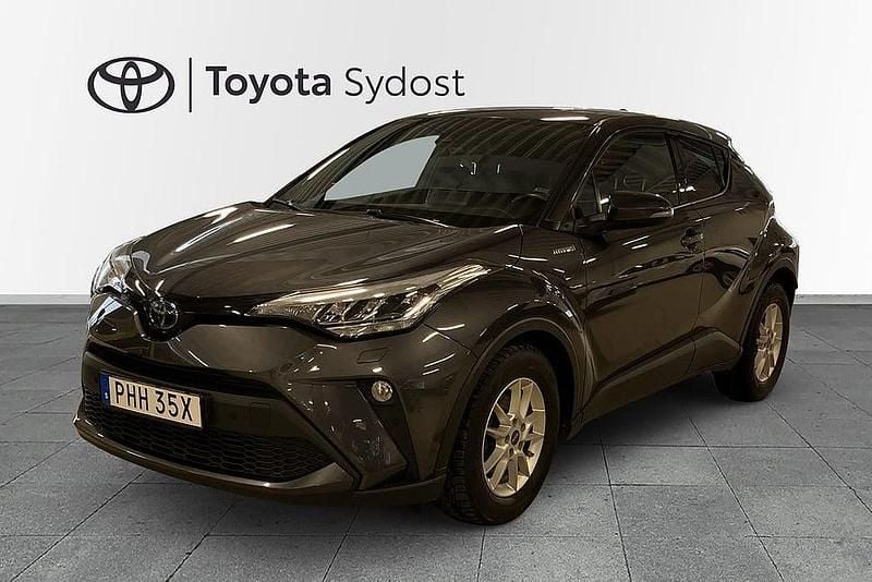 Begagnad Toyota C-HR Edition 124 HK (91 kW) 2021 Mörkgrå SUV