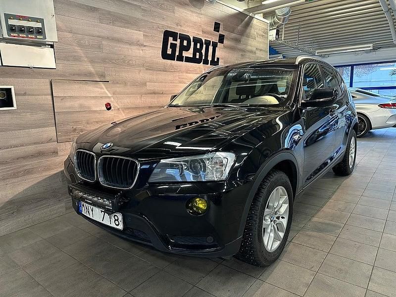 Svart Begagnad 2013 BMW X3 SUV | 134 900 kr (Bra pris) - Bild 1/4