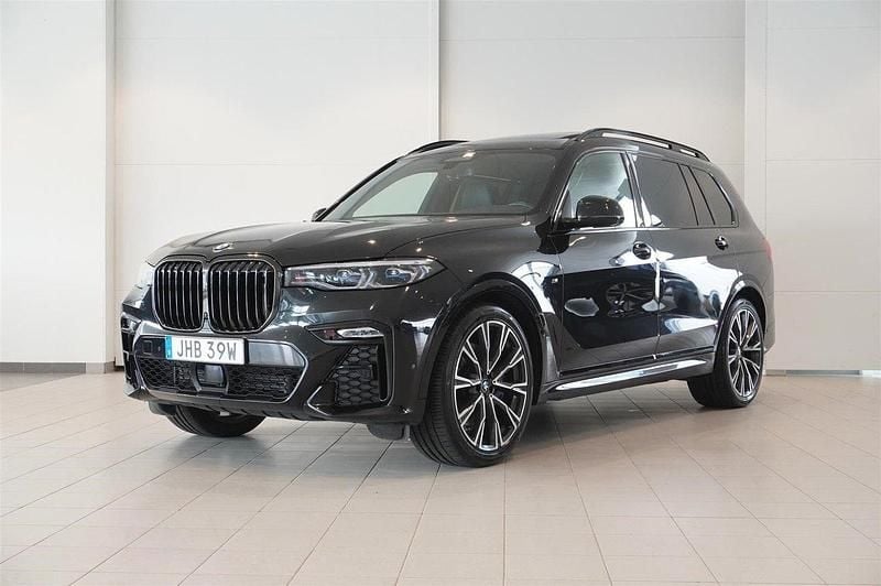 Svart Begagnad 2021 BMW X7 Comfort Edition SUV | 888 800 kr - Bild 1/4