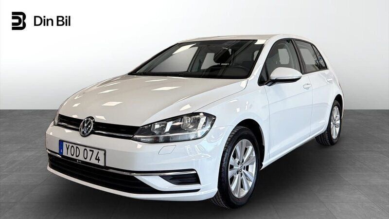 Vit Begagnad 2018 VW Golf VII Halvkombi | 139 900 kr (Marknadspris) - Bild 1/4