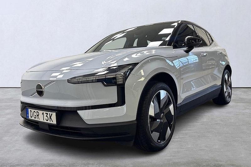 Ljusblå Begagnad 2023 Volvo EX30 Plus SUV | 349 900 kr - Bild 1/4