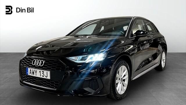 Brilliantsvart Begagnad 2022 Audi A3 Proline | 254 000 kr (Marknadspris) - Bild 1/4