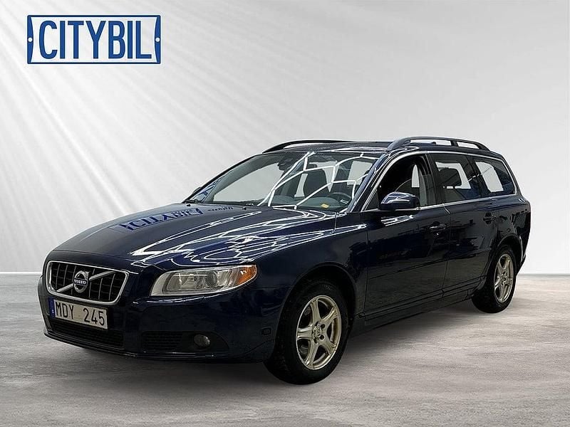 Blå Begagnad 2011 Volvo V70 Momentum Kombi | 54 900 kr (Superpris) - Bild 1/4