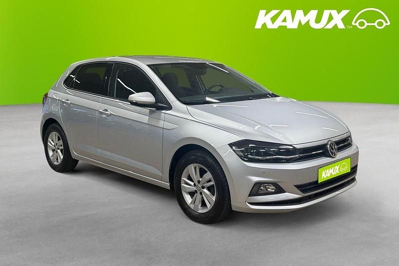 Silver/grå Begagnad 2017 VW Polo Halvkombi | 164 800 kr (Marknadspris) - Bild 1/4