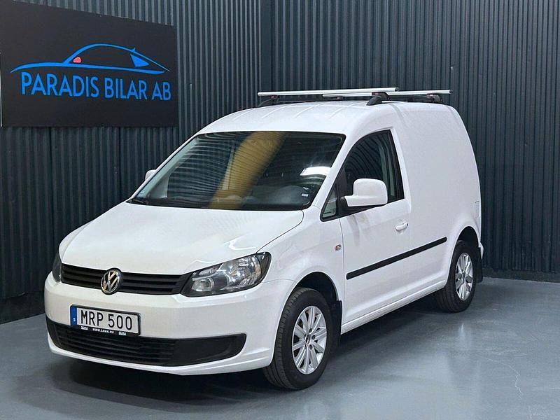 Vit Begagnad 2013 VW Caddy Minibuss | 74 900 kr (Marknadspris) - Bild 1/4