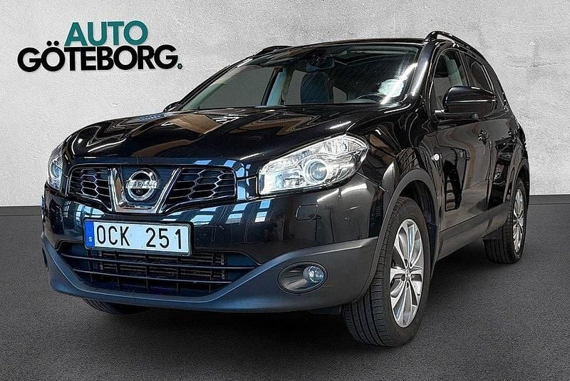 Svart Begagnad 2013 Nissan Qashqai +2 360º SUV | 94 900 kr (Marknadspris) - Bild 1/4