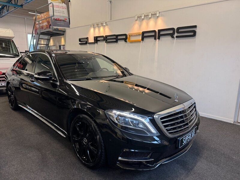 Svart Begagnad 2015 Mercedes S63 AMG AMG Sedan | 398 000 kr - Bild 1/4