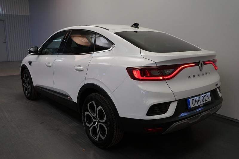 Begagnad Renault Arkana Techno 144 HK (105 kW) 2022 Vit SUV