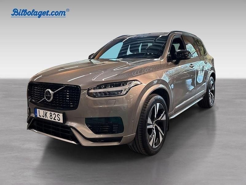 Grå Begagnad 2021 Volvo XC90 R-Design SUV | 569 000 kr (Marknadspris) - Bild 1/4