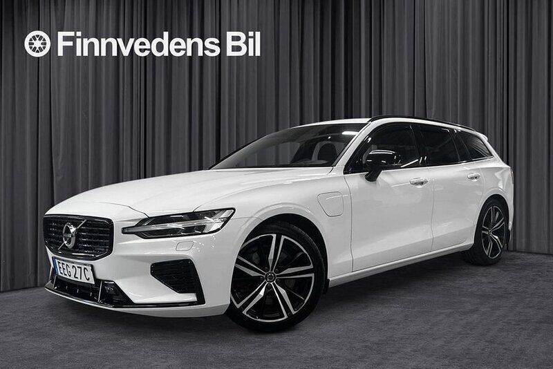 Vit Begagnad 2021 Volvo V60 R-Design Kombi | 349 000 kr (Marknadspris) - Bild 1/4