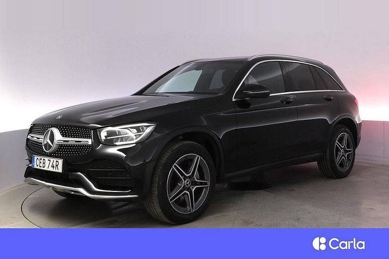 Svart Begagnad 2021 Mercedes GLC300e AMG SUV | 429 900 kr (Lite dyr) - Bild 1/4