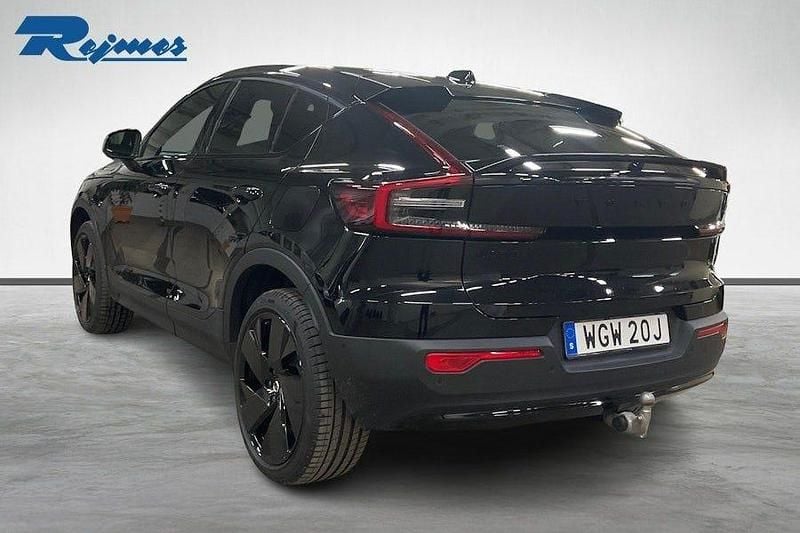 Begagnad Volvo EC40 Ultra 185 kW (252 HK) 2024 Svart (onyx black metallic) SUV