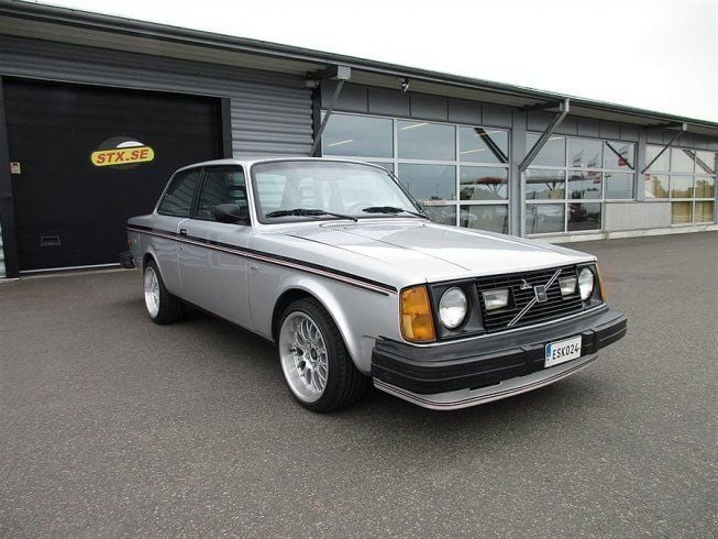 Volvo 240 gt