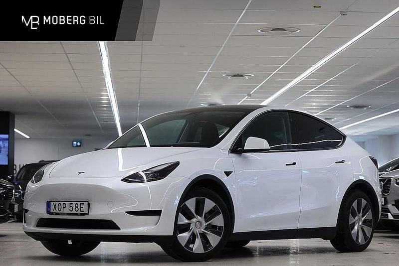 Vit Begagnad 2022 Tesla Model Y Standard Range SUV | 339 900 kr (Marknadspris) - Bild 1/2