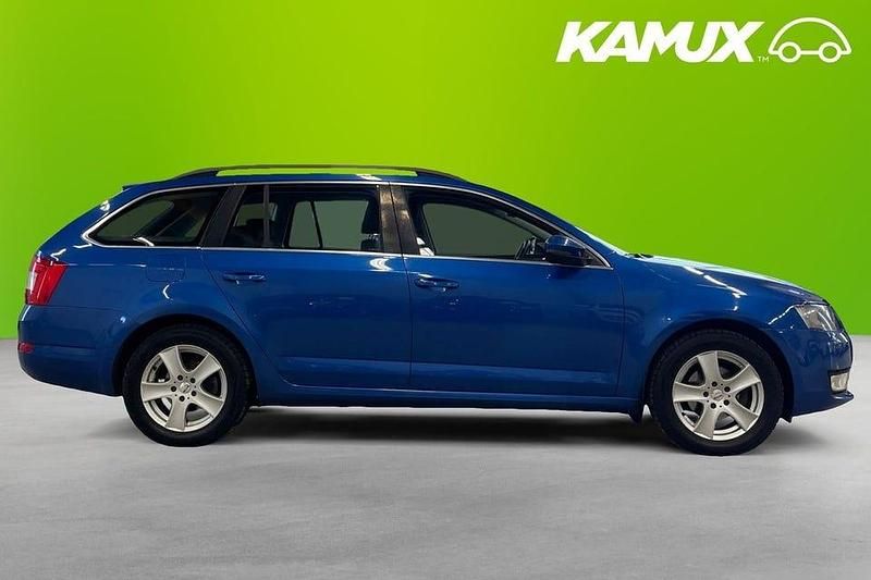 Begagnad Skoda Octavia 105 HK (77 kW) 2014 Blå Kombi