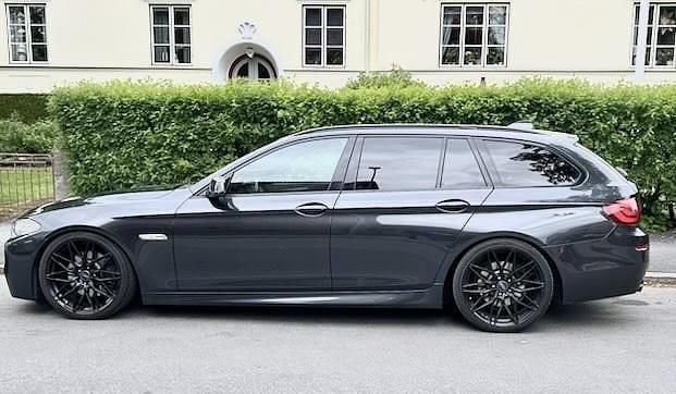 Grå Begagnad 2011 BMW 525 M Sport Kombi | 116 000 kr (Bra pris) - Bild 1/4