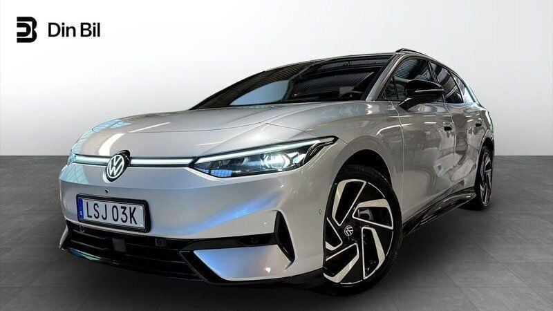 Silver Begagnad 2024 VW ID.7 Comfortline Sedan | 584 900 kr (Bra pris) - Bild 1/4