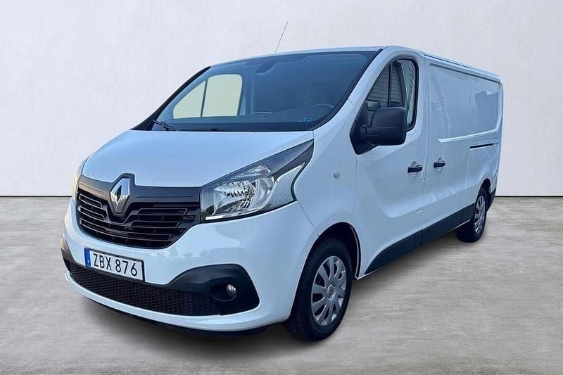 Vit Begagnad 2018 Renault Trafic Van | 149 000 kr (Superpris) - Bild 1/4