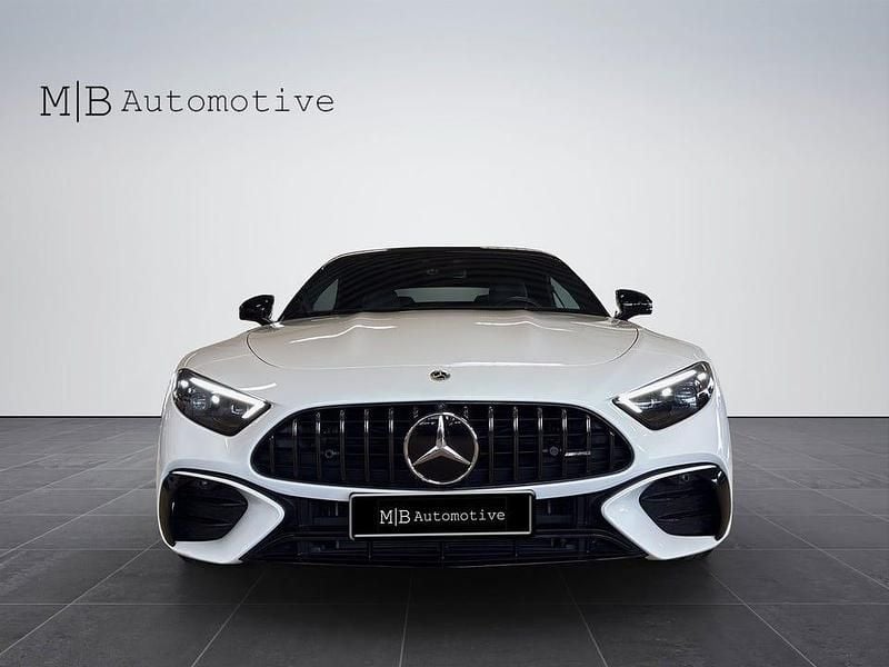 Begagnad Mercedes SL43 AMG AMG 381 HK (280 kW) 2022 Vit Cab