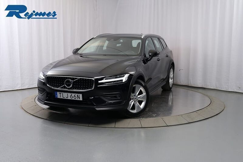 Begagnad 2021 Volvo V60 CC Kombi | 299 900 kr (Bra pris) - Bild 1/4