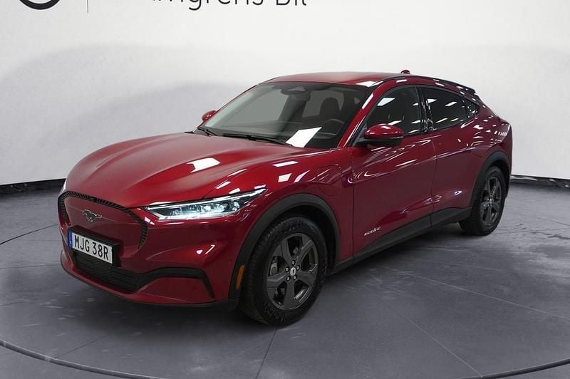 Begagnad Ford Mustang Mach-E Standard Range 221 kW (301 HK) 2022 Röd SUV