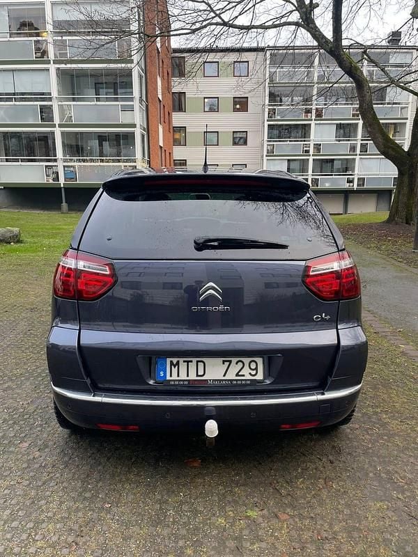 Begagnad Citroën C4 Picasso 156 HK (114 kW) 2012 Minibuss