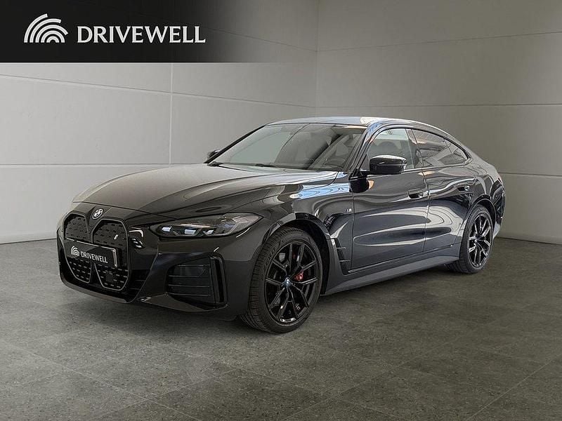 Svart Begagnad 2023 BMW i4 M Sport Sedan | 579 000 kr (Lite dyr) - Bild 1/4