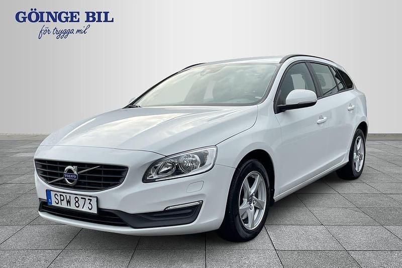 Vit Begagnad 2018 Volvo V60 Standard Kombi | 169 000 kr (Superpris) - Bild 1/2