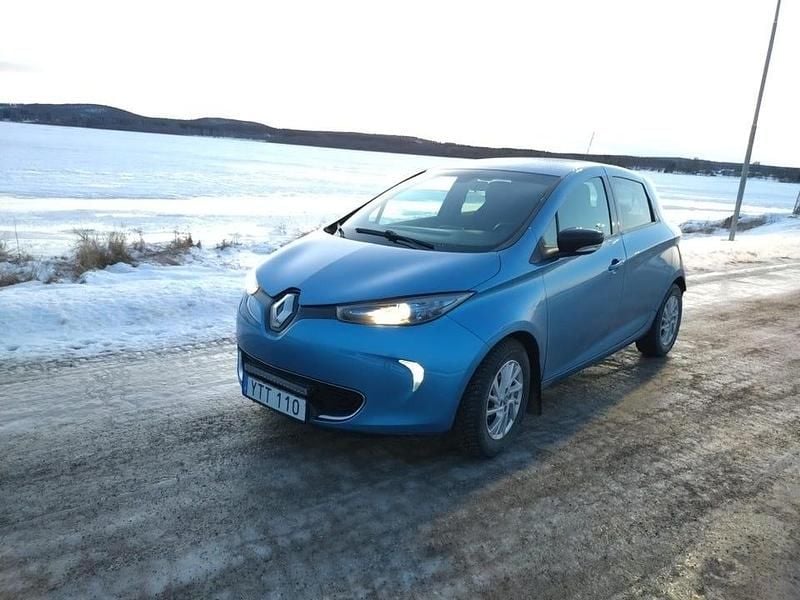 Begagnad Renault Zoe 80 kW (109 HK) 2019 Halvkombi