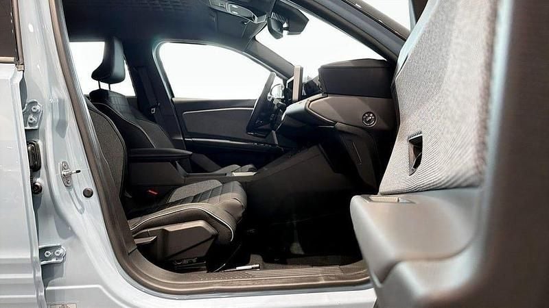 Ny Renault R4 Iconic 150 HK (110 kW) 2025 Blå Halvkombi