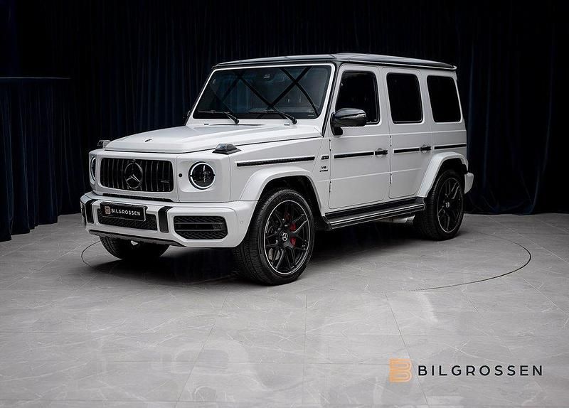 Vit Begagnad 2023 Mercedes G63 AMG AMG SUV | 1 799 900 kr (Bra pris) - Bild 1/4