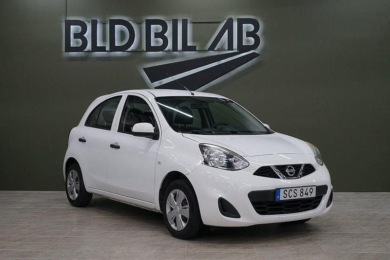Vit Begagnad 2014 Nissan Micra Halvkombi | 89 900 kr (Lite dyr) - Bild 1/4