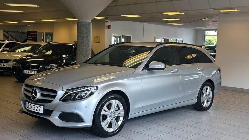 Silver Begagnad 2014 Mercedes C220 Kombi | 219 900 kr (Marknadspris) - Bild 1/4