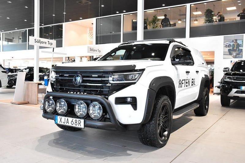 Vit Begagnad 2023 VW Amarok Aventura Pickup | 999 800 kr - Bild 1/4