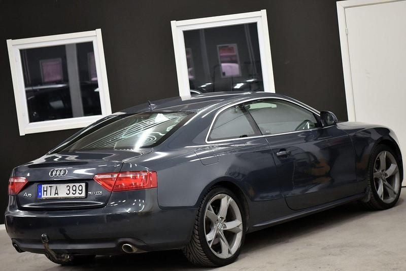 Grå Begagnad 2008 Audi A5 S-Line Sportkupé | 104 900 kr (Marknadspris) - Bild 1/4