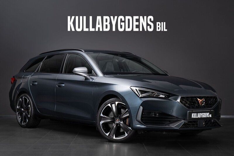 Grå Begagnad 2021 Cupra Leon Kombi | 319 000 kr - Bild 1/4