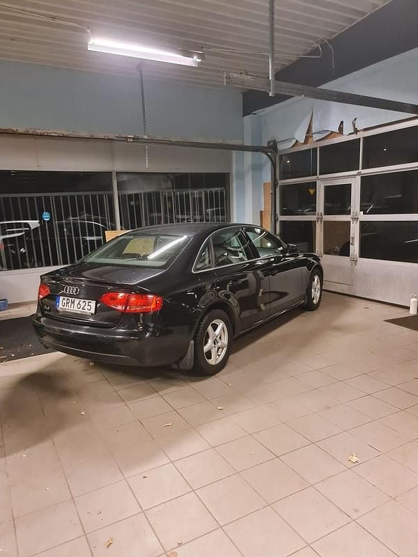 Begagnad Audi A4 160 HK (117 kW) 2010 Sedan