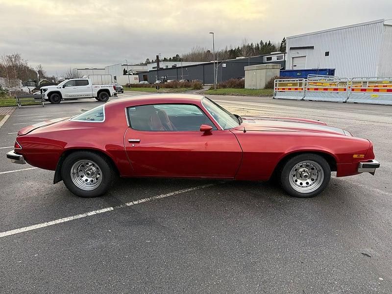 Begagnad Chevrolet Camaro LT 179 HK (131 kW) 1977 Röd Sportkupé