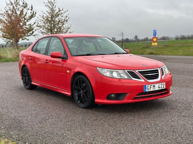 Begagnad Saab 9-3 Vector 180 HK (132 kW) 2008 Röd Sedan