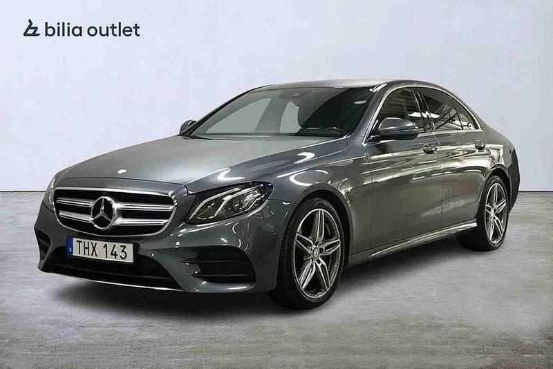 Grå Begagnad 2017 Mercedes E220 Sedan | 279 900 kr (Dyr) - Bild 1/1
