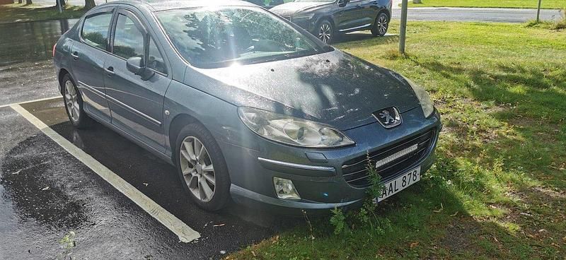 Grå Begagnad 2007 Peugeot 407 Sedan | 25 000 kr (Lite dyr) - Bild 1/4