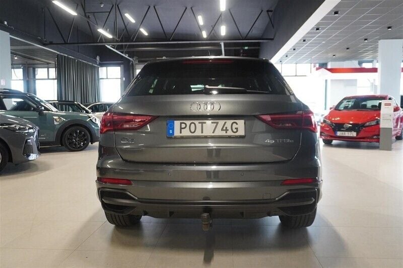 Begagnad Audi Q3 S-Line 245 HK (180 kW) 2021 Okänd SUV
