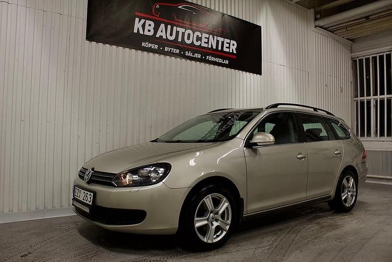 Begagnad 2013 VW Golf VII Kombi | 104 900 kr (Bra pris) - Bild 1/4