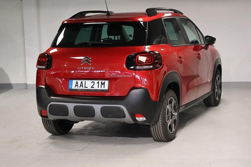 Begagnad Citroën C3 Aircross Feel 112 HK (82 kW) 2022 Röd SUV