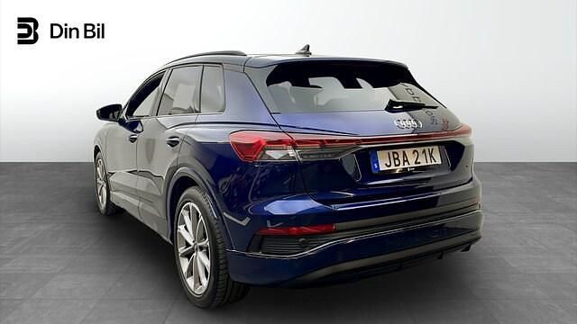 Begagnad Audi Q4 e-tron S-Line 210 kW (286 HK) 2024 Navarrablå metallic SUV