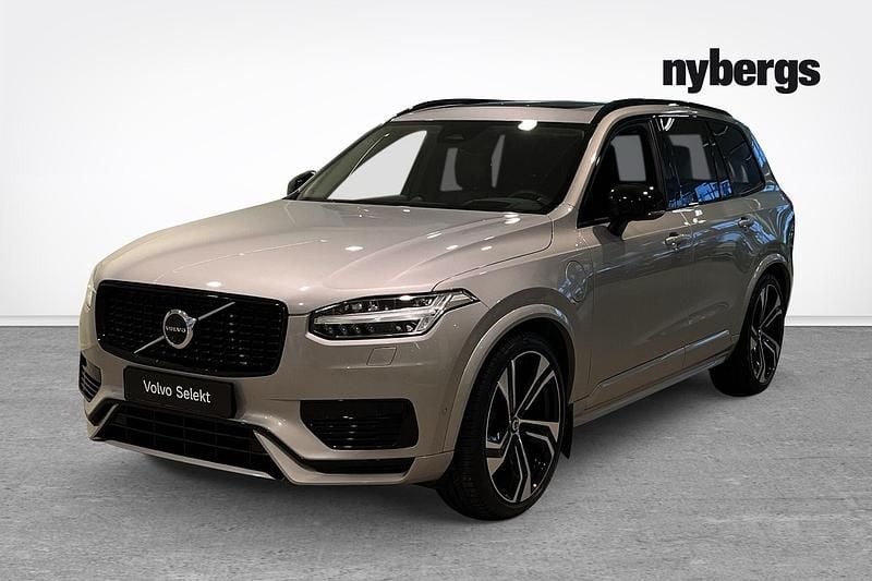 Silver Begagnad 2023 Volvo XC90 SUV | 675 000 kr (Lite dyr) - Bild 1/4