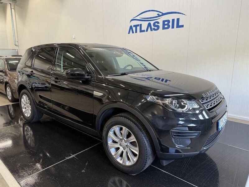 Svart Begagnad 2016 Land Rover Discovery Sport SUV | 204 900 kr (Marknadspris) - Bild 1/4