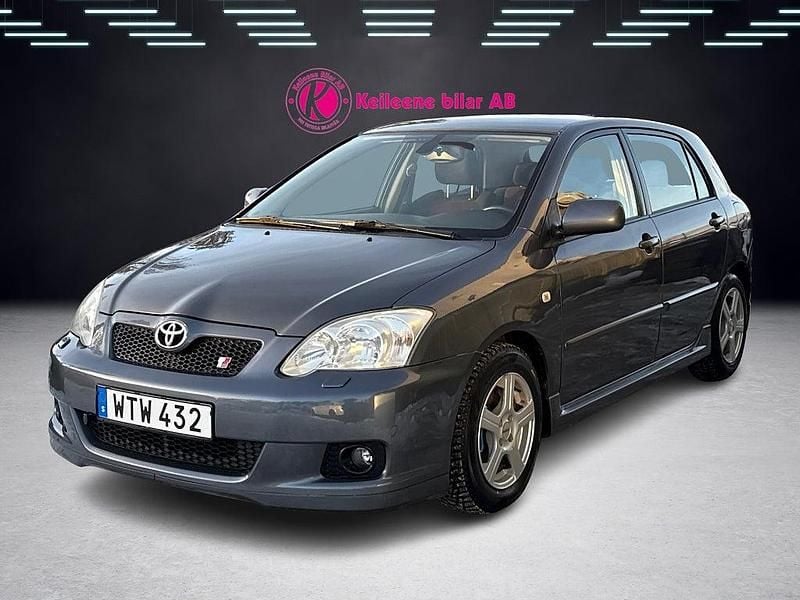 Begagnad Toyota Corolla 192 HK (141 kW) 2005 Grå Halvkombi